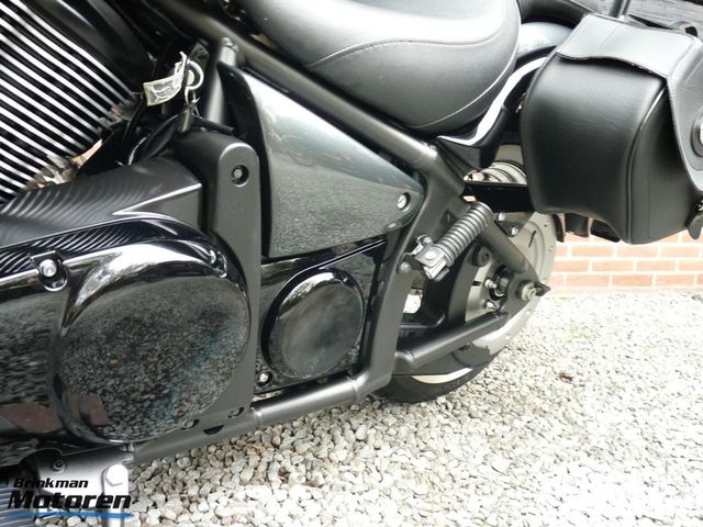 kawasaki - vn-900-classic