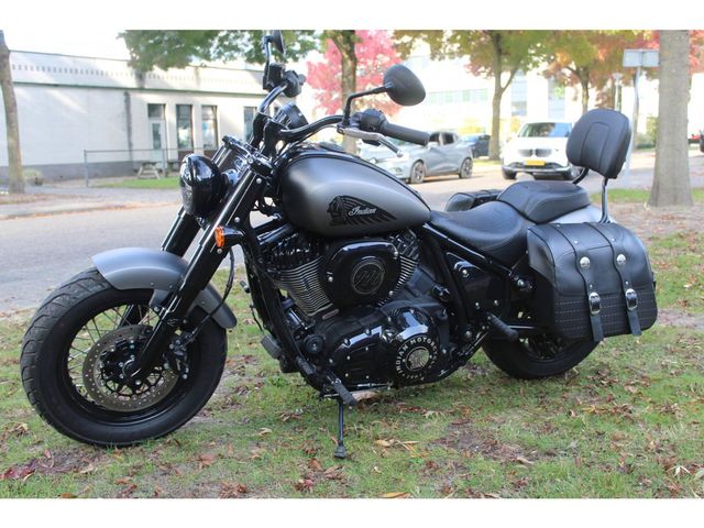 indian - chief-bobber-dark-horse