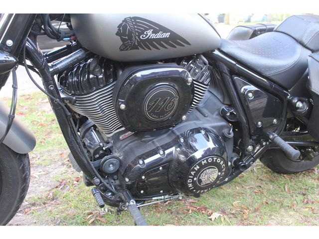 indian - chief-bobber-dark-horse