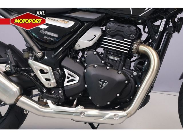 triumph - speed-400
