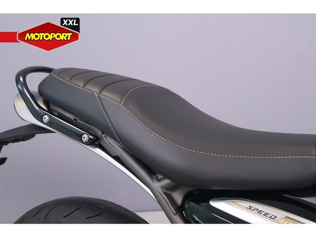 triumph - speed-400