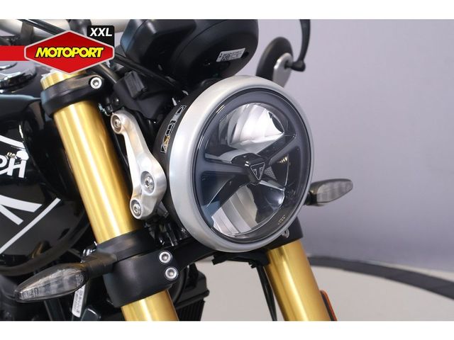 triumph - speed-400