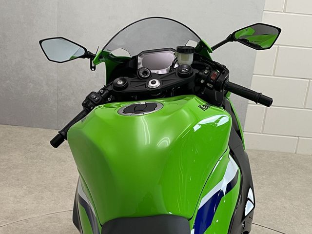 kawasaki - ninja-zx-6r