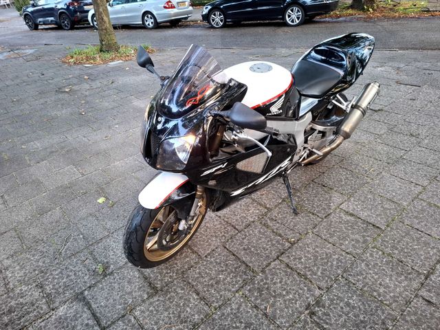 honda - vtr-1000-sp-1