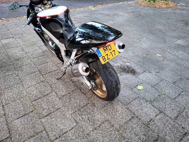 honda - vtr-1000-sp-1