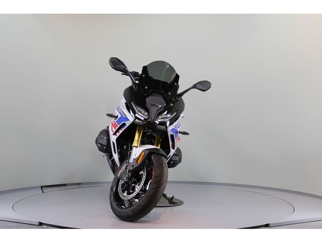 bmw - r-1300-rs
