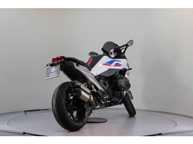 bmw - r-1300-rs