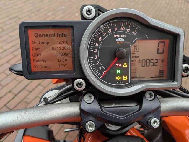 ktm - 1290-super-duke-r