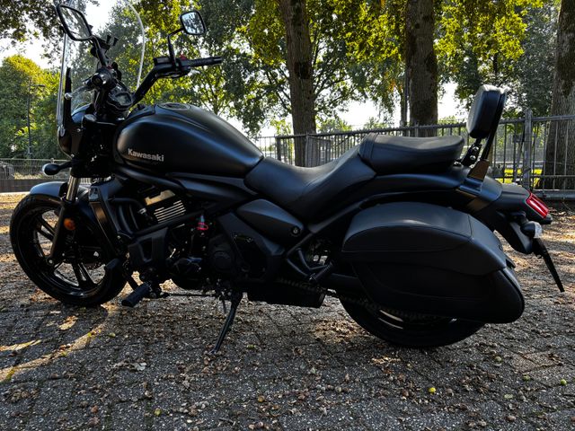 kawasaki - vulcan-900-classic