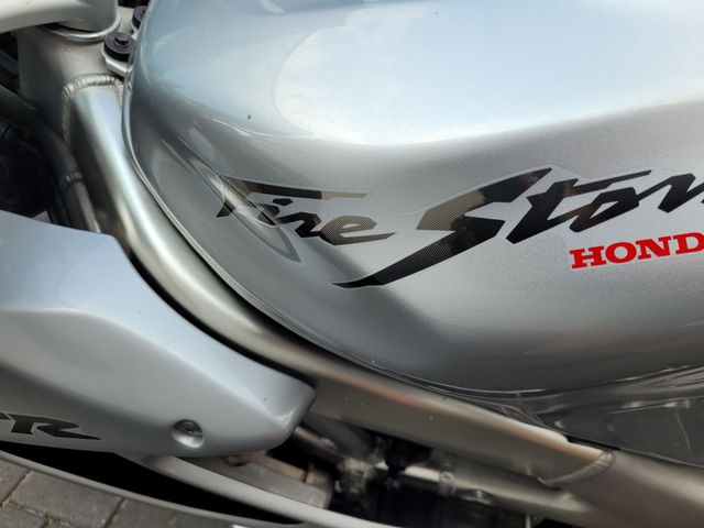 honda - vtr-1000-f-firestorm