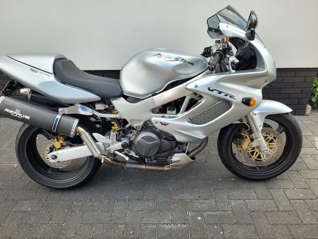 honda - vtr-1000-f-firestorm