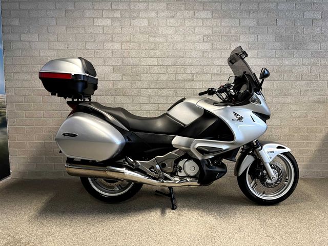 honda - nt-700-v-deauville-abs