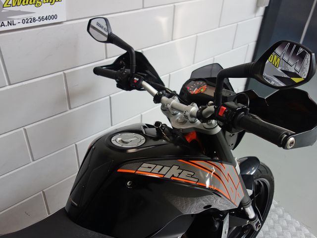 ktm - 690-duke