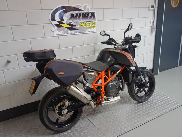 ktm - 690-duke