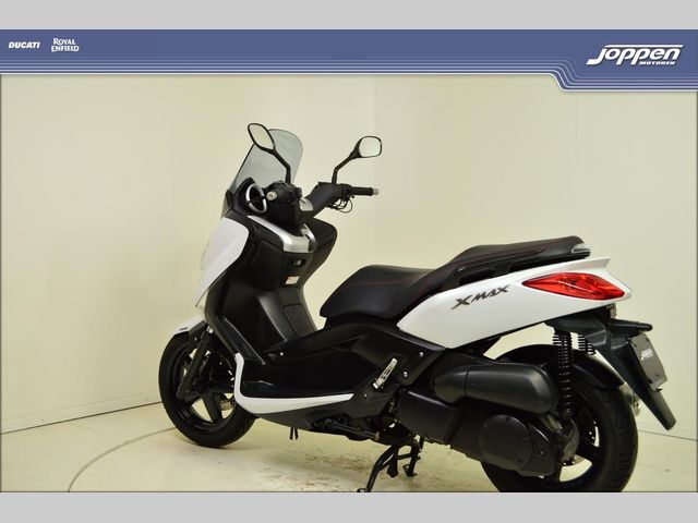 yamaha - x-max-250