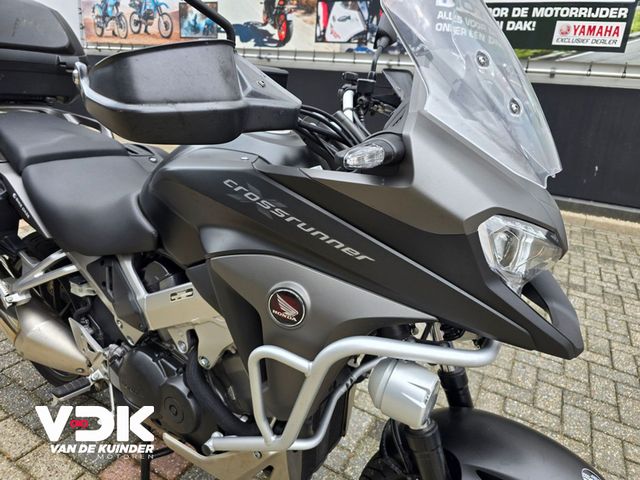 honda - vfr-800-x-crossrunner-abs