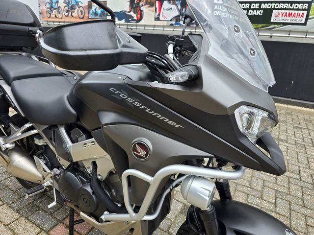 honda - vfr-800-x-crossrunner-abs