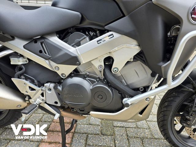 honda - vfr-800-x-crossrunner-abs