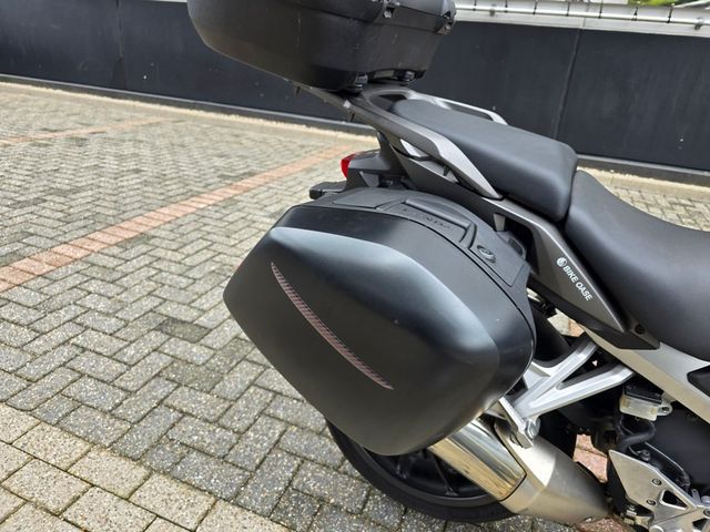 honda - vfr-800-x-crossrunner-abs