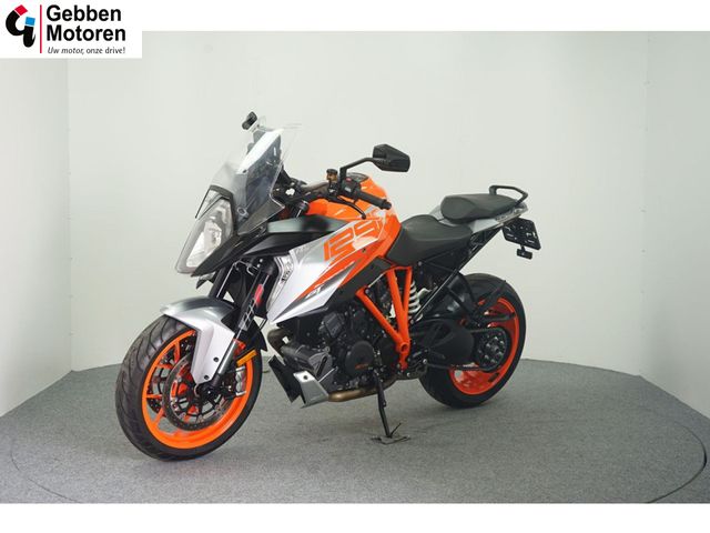 ktm - 1290-super-duke-gt