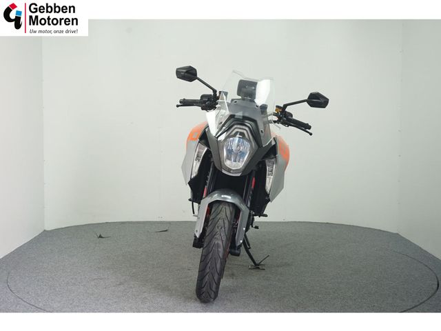 ktm - 1290-super-duke-gt