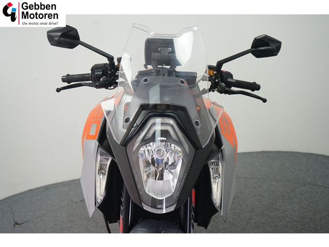 ktm - 1290-super-duke-gt