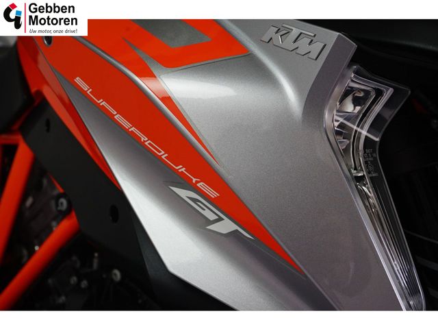 ktm - 1290-super-duke-gt