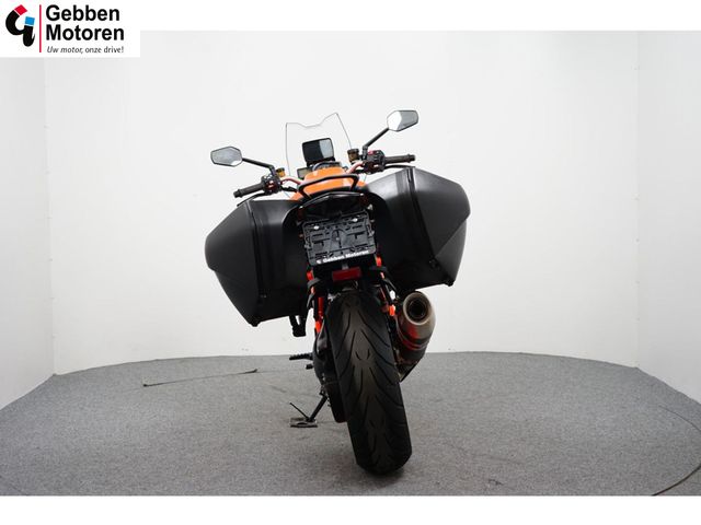 ktm - 1290-super-duke-gt