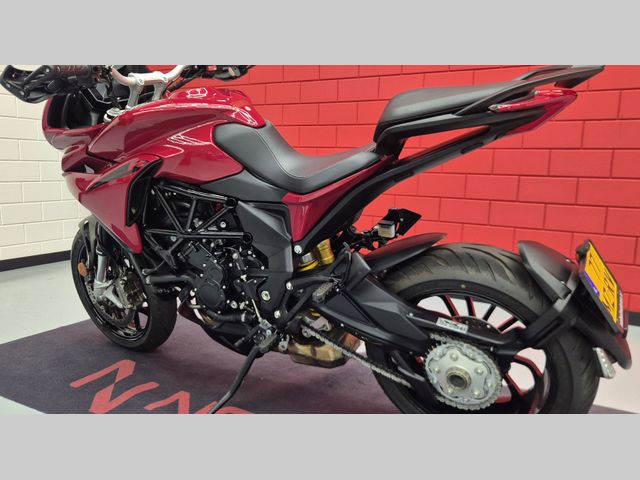 mv-agusta - turismo-veloce-800-rc