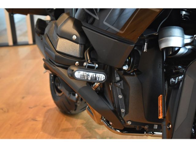 bmw - r-1300-rt