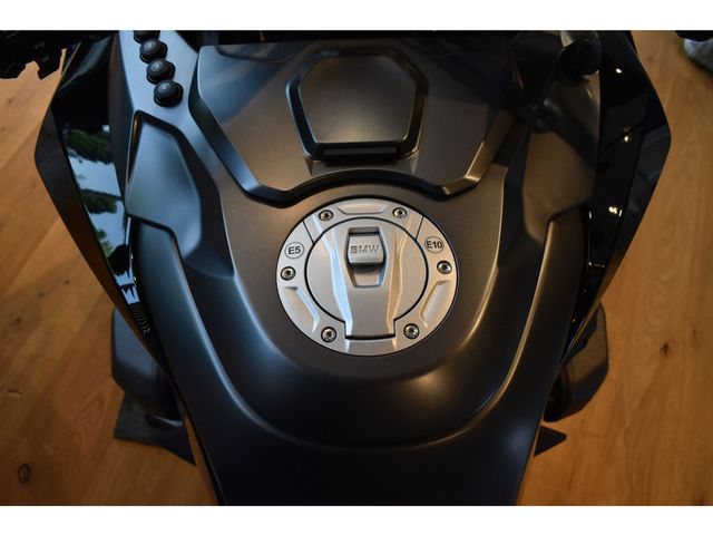 bmw - r-1300-rt