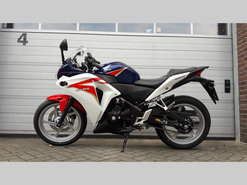 Honda CBR 250 R 2014 occasion