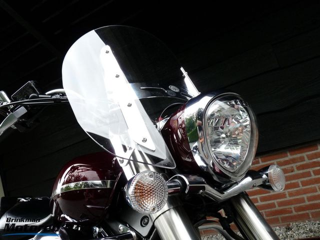 yamaha - xvs-1300-custom