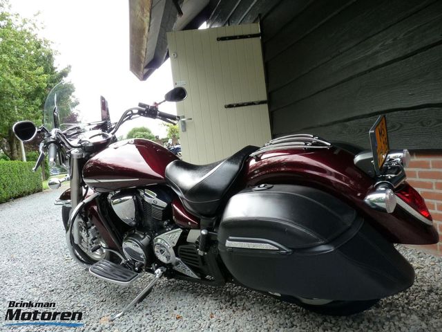 yamaha - xvs-1300-custom