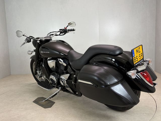 yamaha - xvs-1300-a-midnight-star