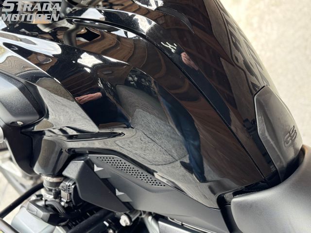 bmw - r-1200-gs-triple-black-edition