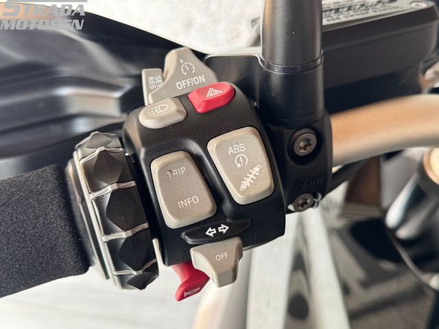 bmw - r-1200-gs-triple-black-edition