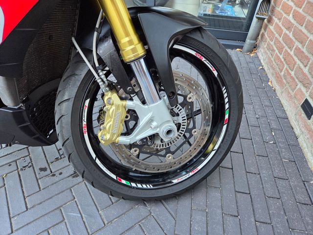aprilia - tuono-v4