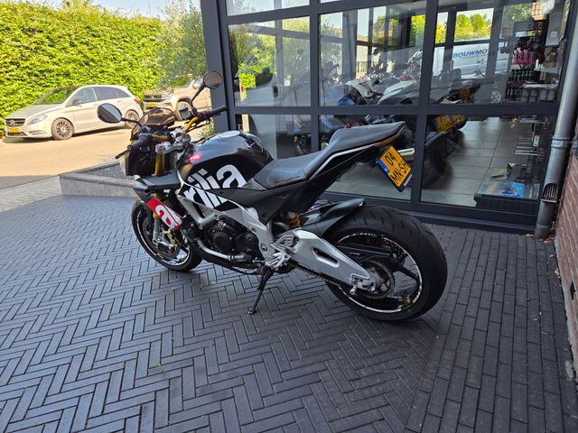 aprilia - tuono-v4