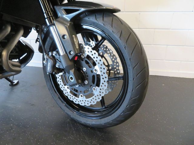 kawasaki - versys-650-abs