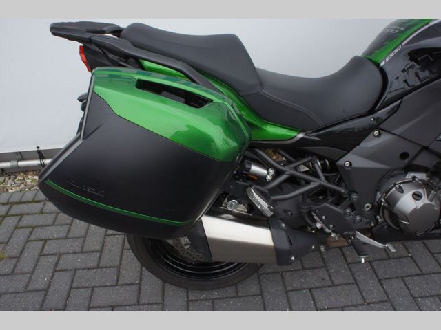 kawasaki - versys-1000-s-tourer