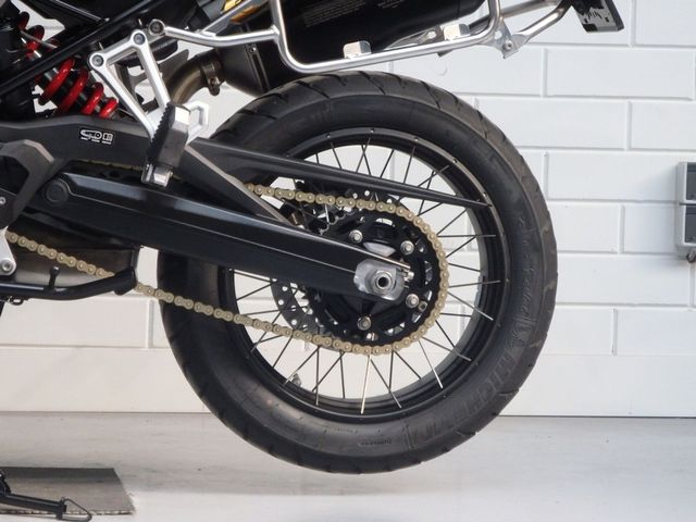 bmw - f-850-gs-adventure