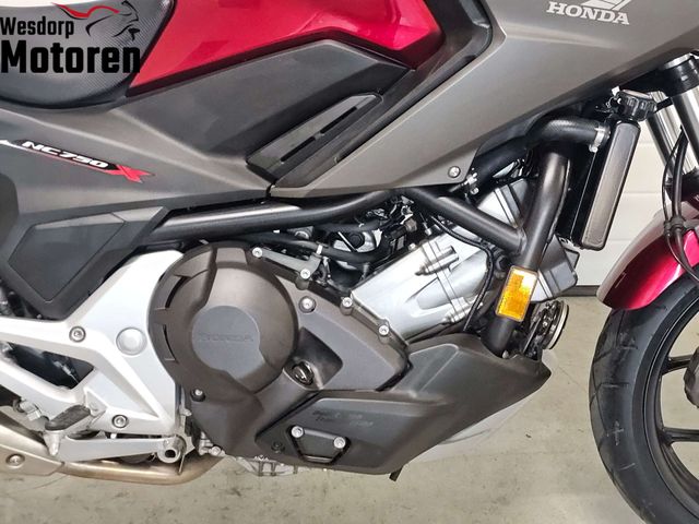 honda - nc-750-x-dct