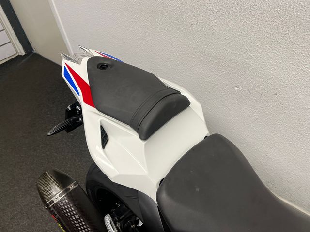 bmw - s-1000-rr