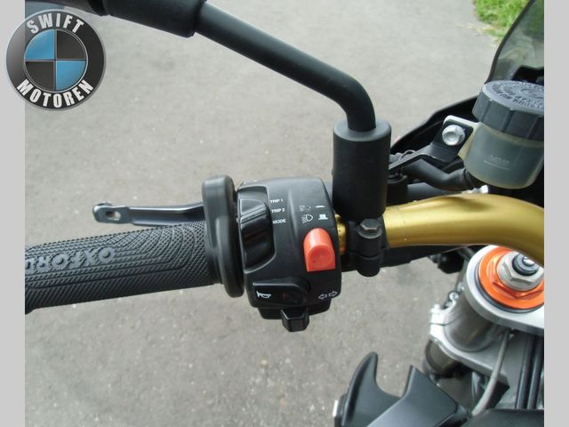 aprilia - tuono-1000-r