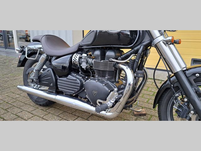 triumph - speedmaster