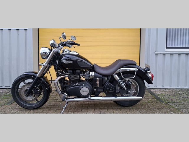 triumph - speedmaster