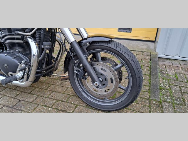 triumph - speedmaster