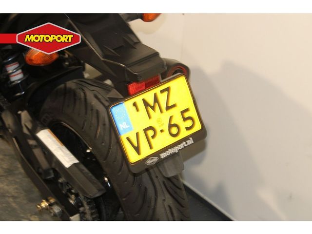 suzuki - gsr-750