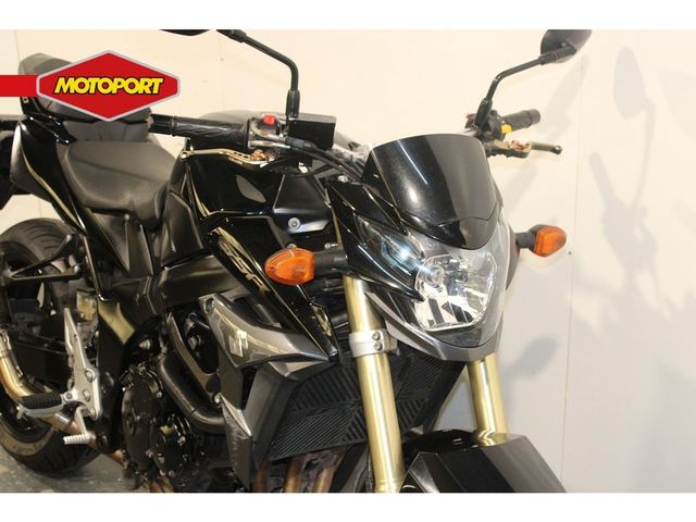 suzuki - gsr-750